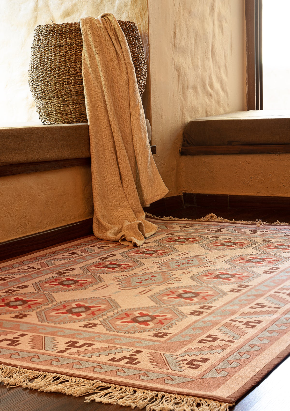 Aztec Angles Vanilla