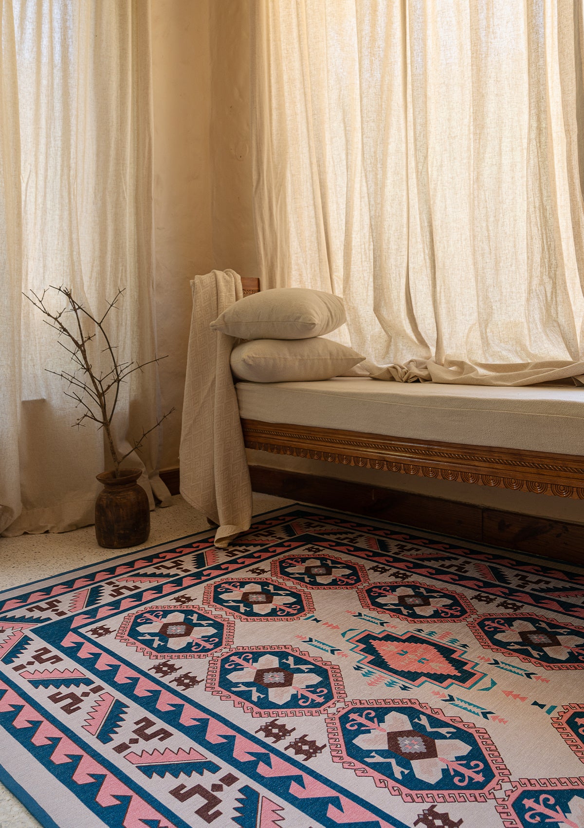 Aztec Angles Ink | Hand-washable and sustainable rug